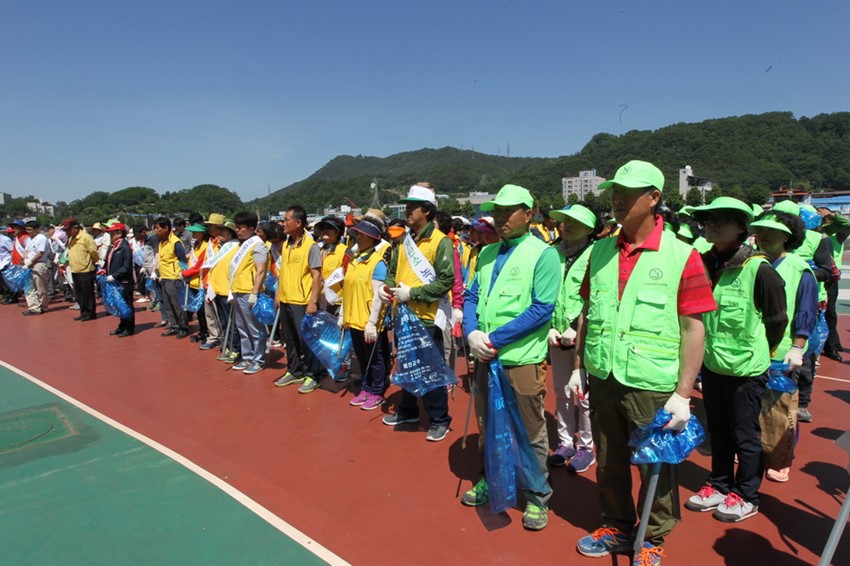 1.제20회 환경의 날 맞아 국토대청결활동 전개